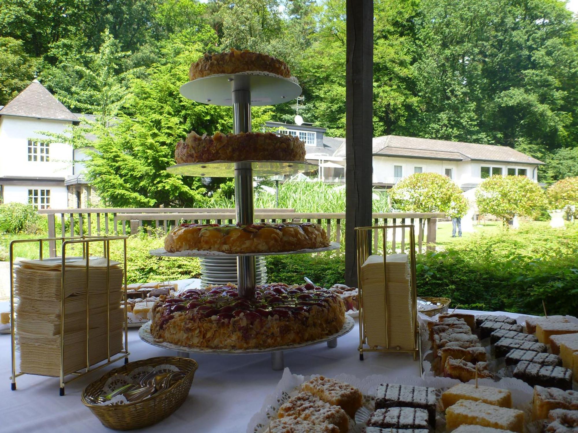 Romantik Waldhotel Mangold Bergisch Gladbach Dış mekan fotoğraf